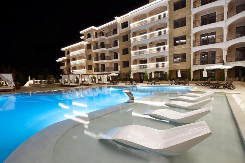Valencia Gardens Deluxe Apartments Nesebar Exterior photo